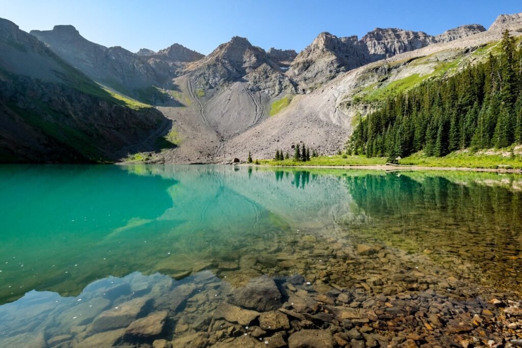 Blue Lakes Trail explorehub.ai.jpg